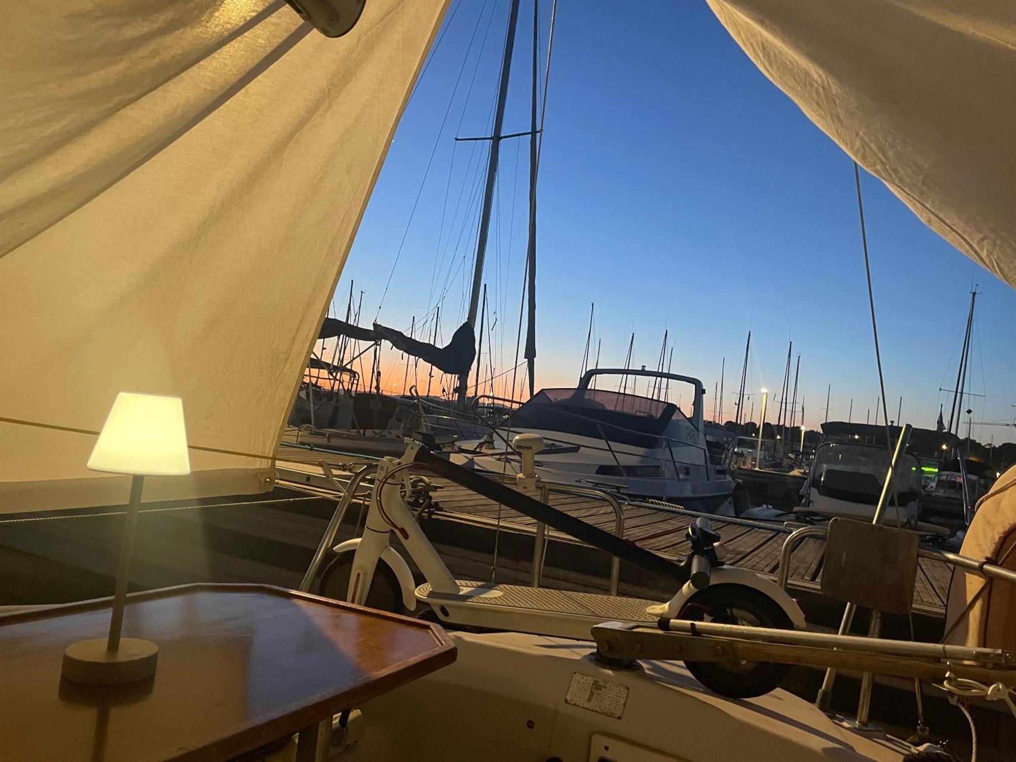 Yacht Studio Galarne Saint-Raphaël Extérieur photo